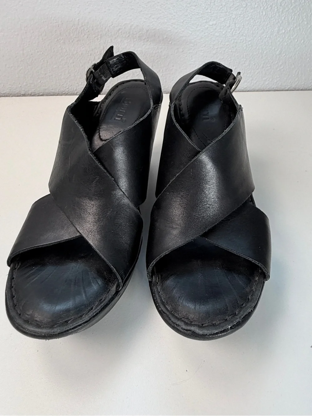 Born Black Leather Platform Wedge Sandals Slingback Comfort Heels size 8.5